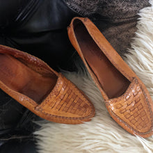 Cole Haan leather flats | 7 1/2